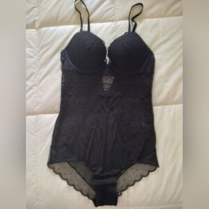 H&M BLK shaping lace bodysuit